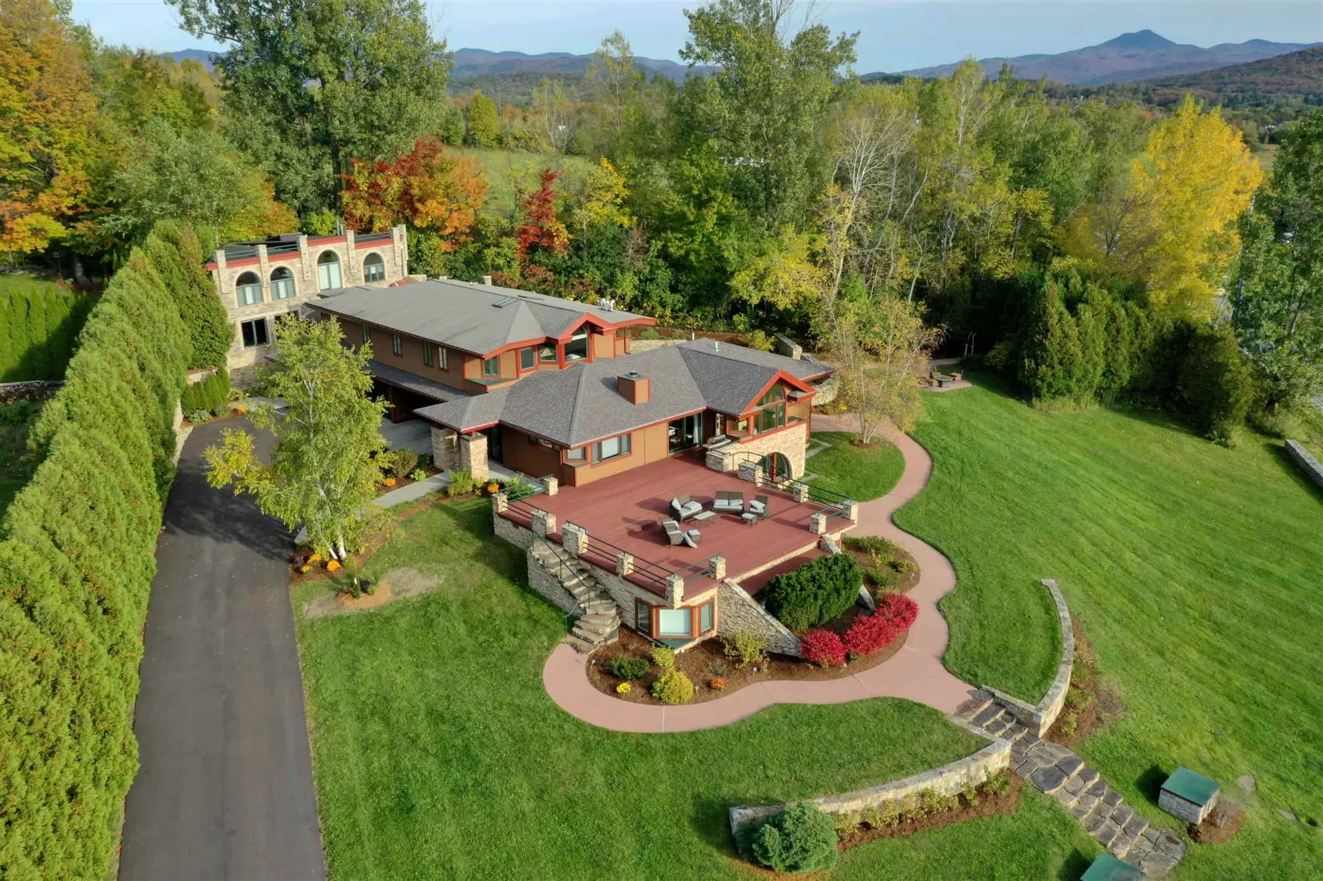 18 Ledgewood Drive Williston VT 05495
