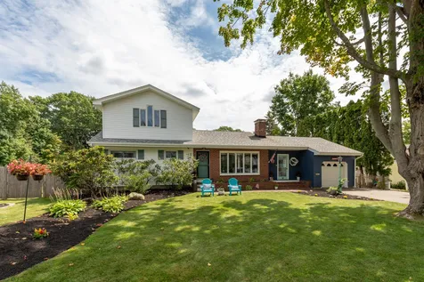 14 Tobey Street Hampton NH 03842