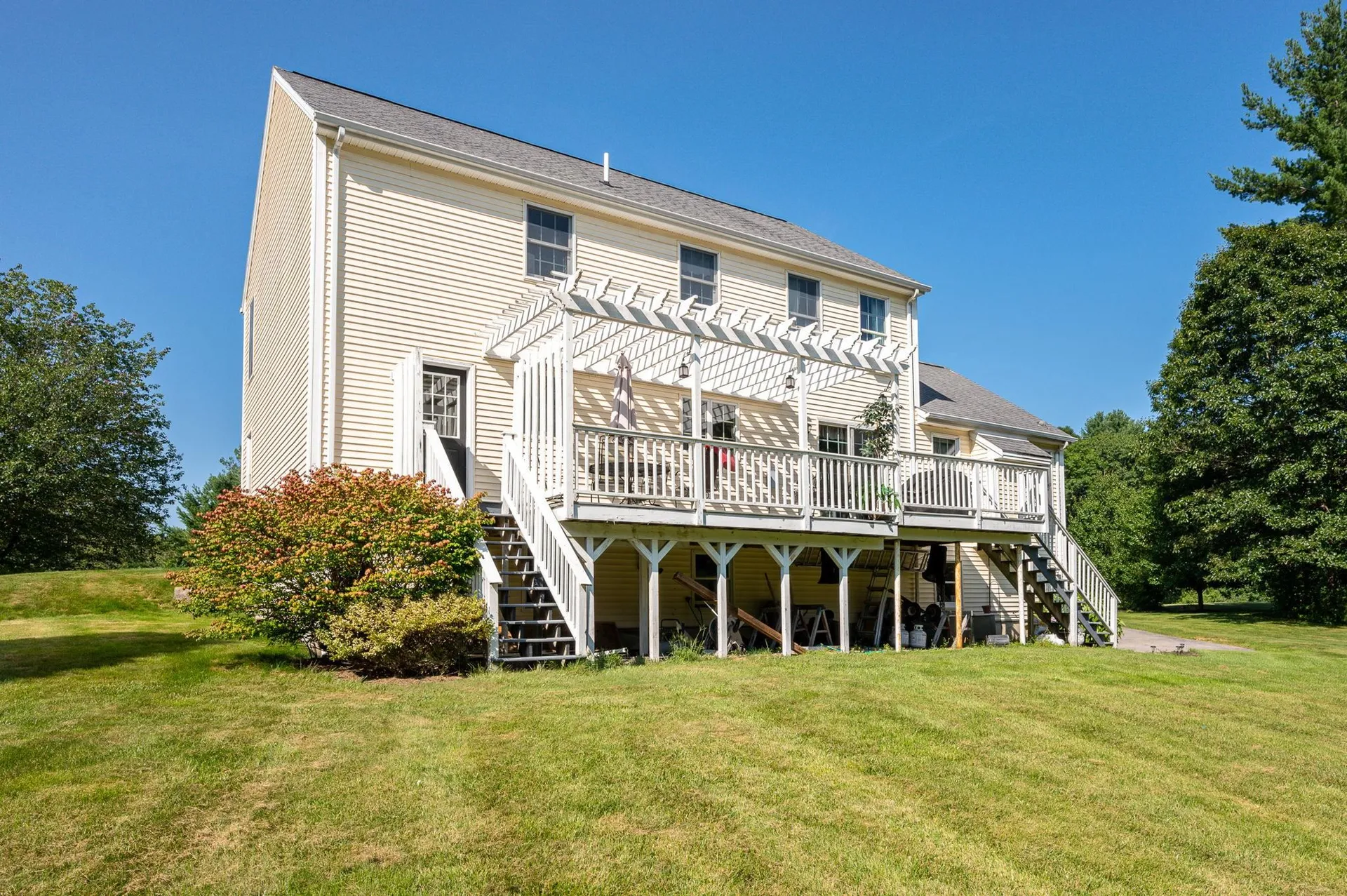 15 Meaghan Way Greenland NH 03840