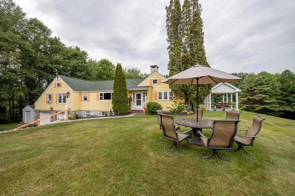 913 Watson Road Laconia NH 03246