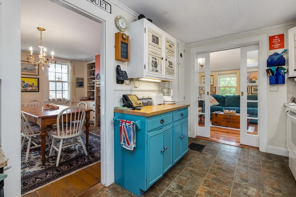 77 Wentworth Street Portsmouth NH 03801