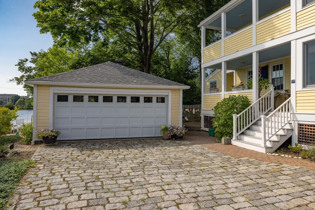 77 Wentworth Street Portsmouth NH 03801