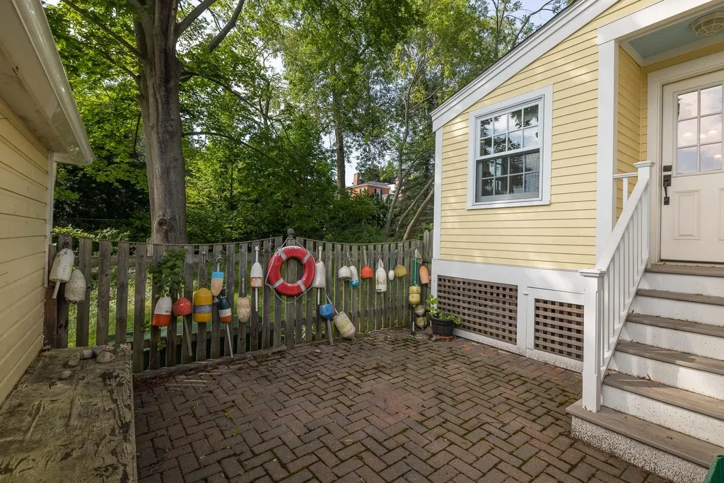 77 Wentworth Street Portsmouth NH 03801