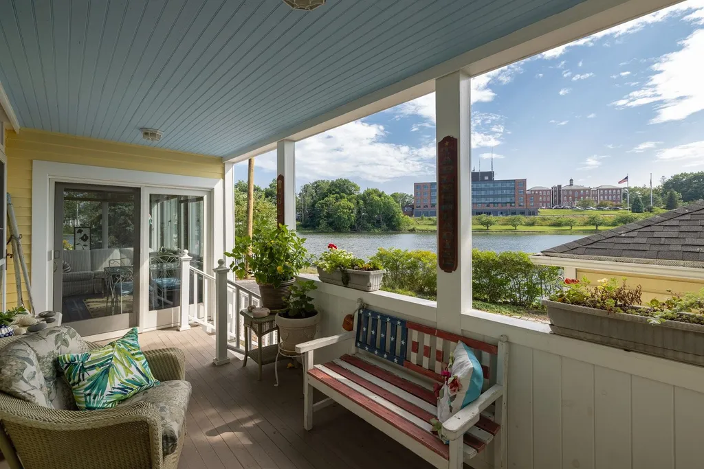 77 Wentworth Street Portsmouth NH 03801
