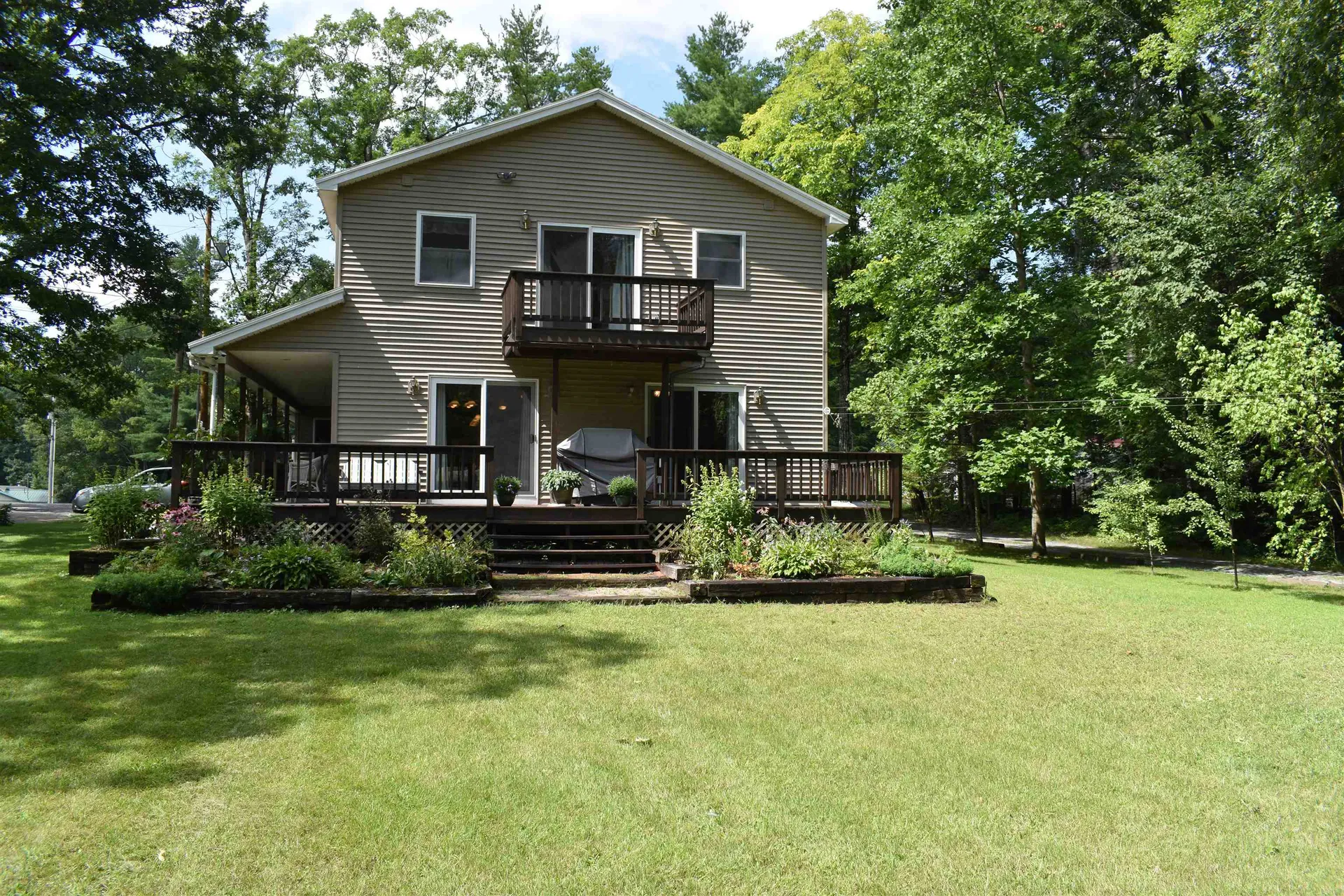 242 Pine Lane Salisbury VT 05769