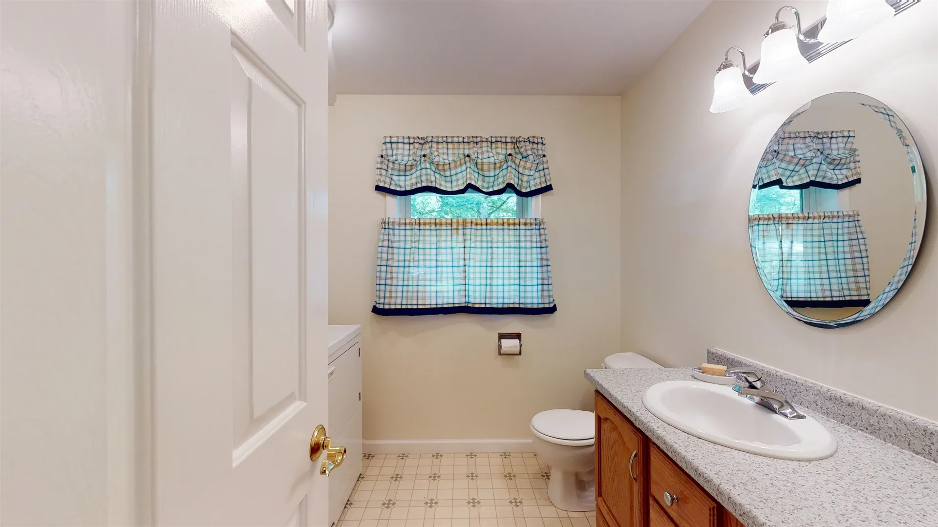 242 Pine Lane Salisbury VT 05769