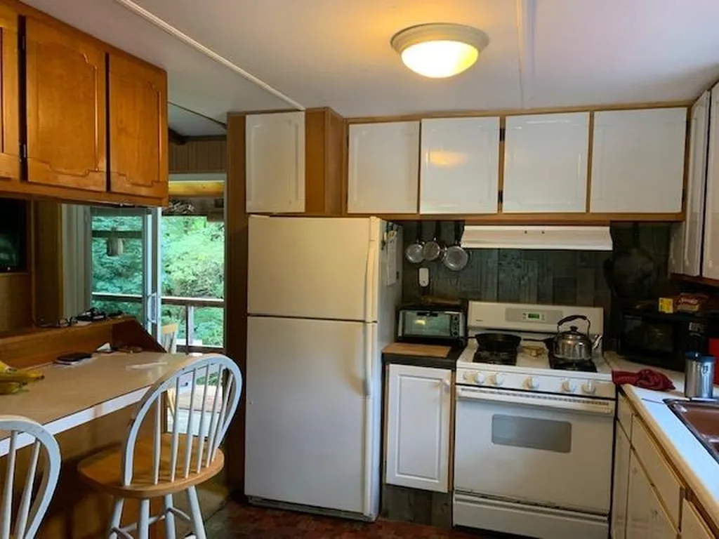 4259 Hartland Hill Road Woodstock VT 05091