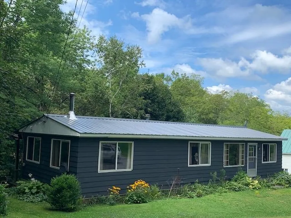 4259 Hartland Hill Road Woodstock VT 05091