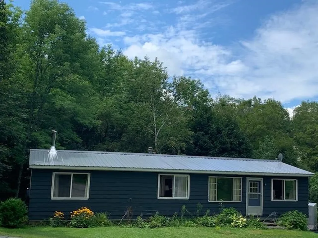 4259 Hartland Hill Road Woodstock VT 05091