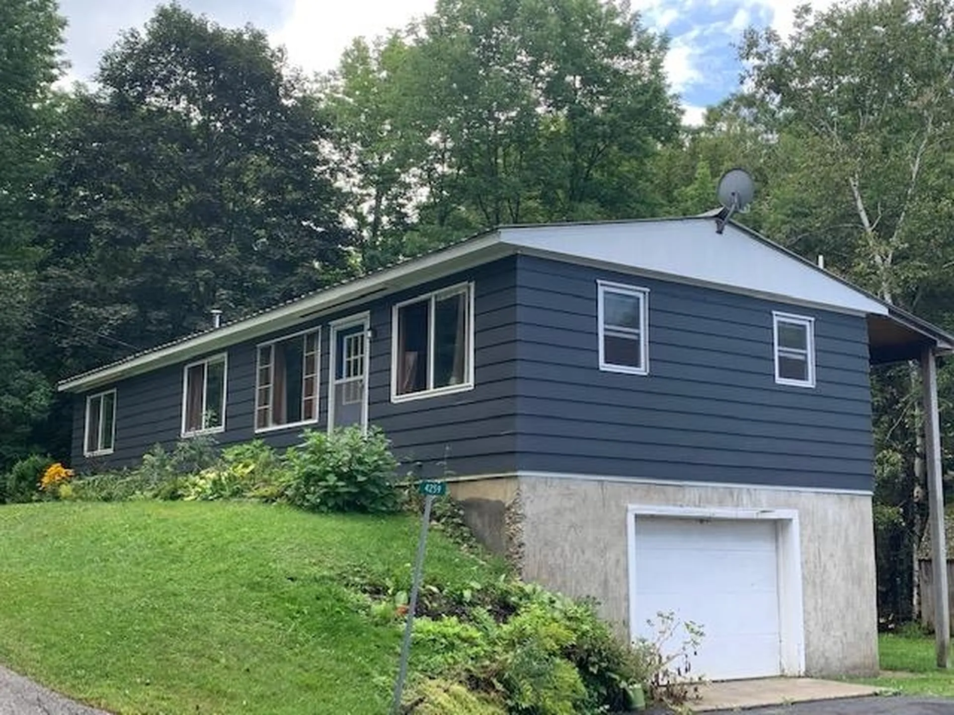 4259 Hartland Hill Road Woodstock VT 05091