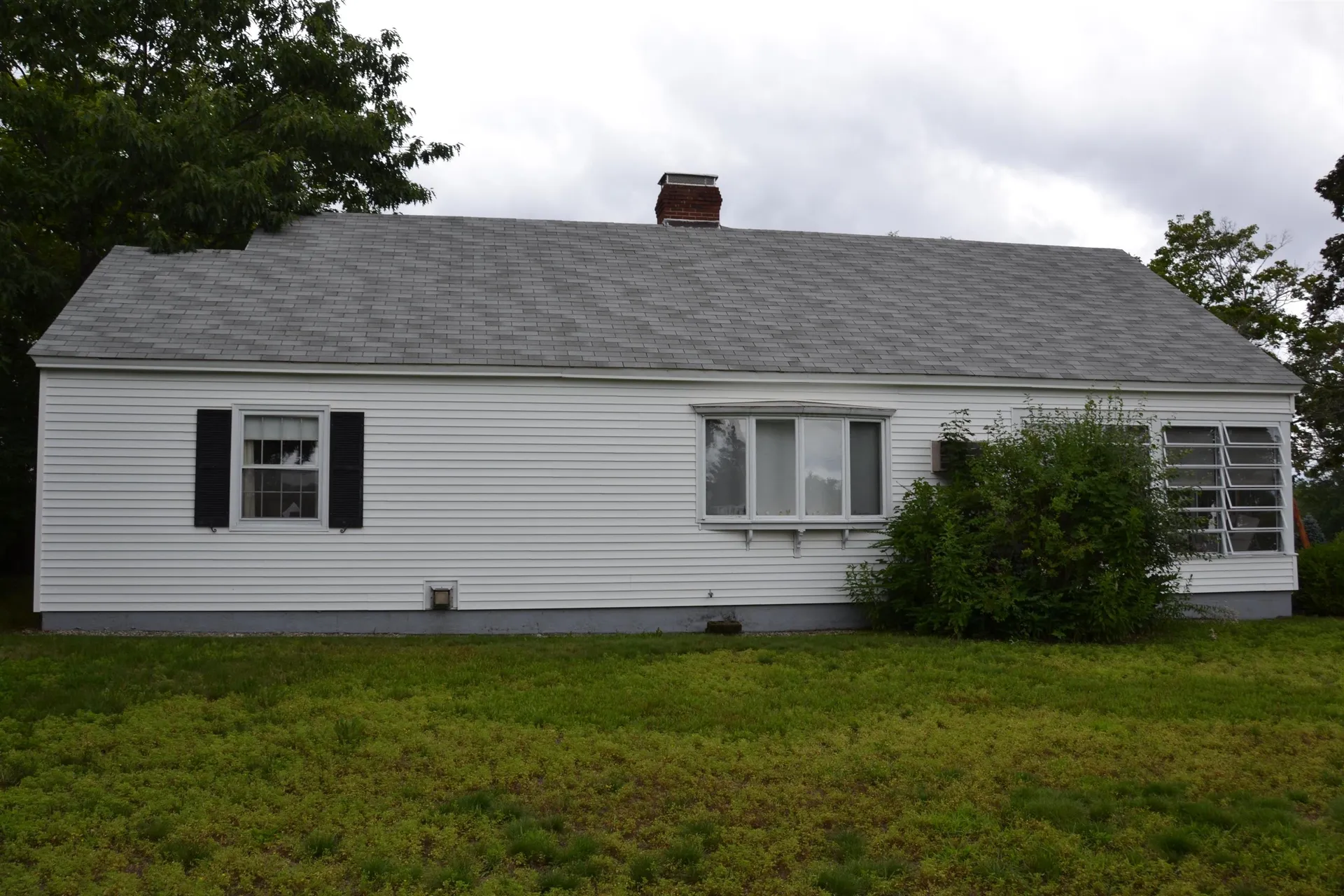 188 North Main Street Wolfeboro NH 03894