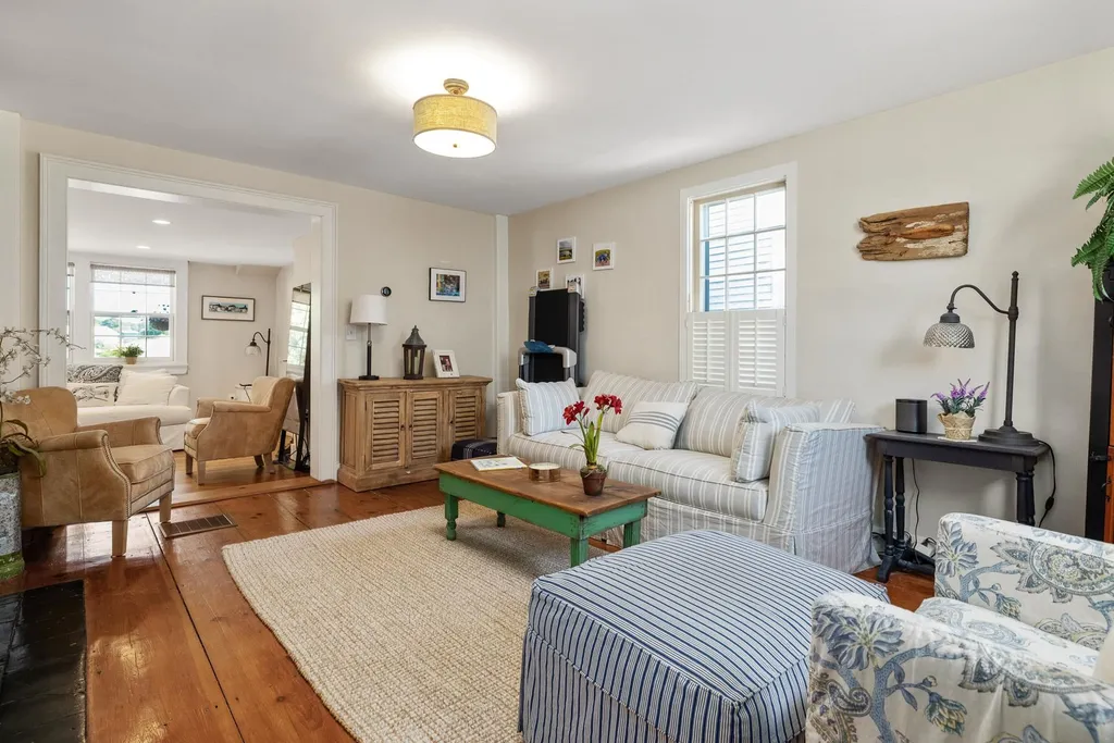 28 Dennett Street Portsmouth NH 03801