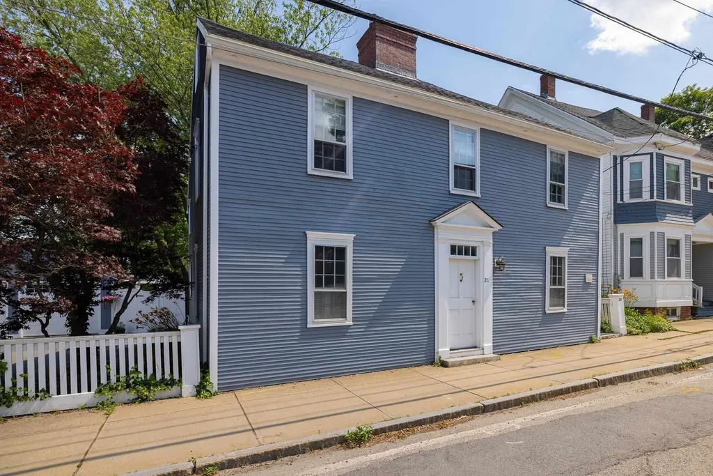 28 Dennett Street Portsmouth NH 03801