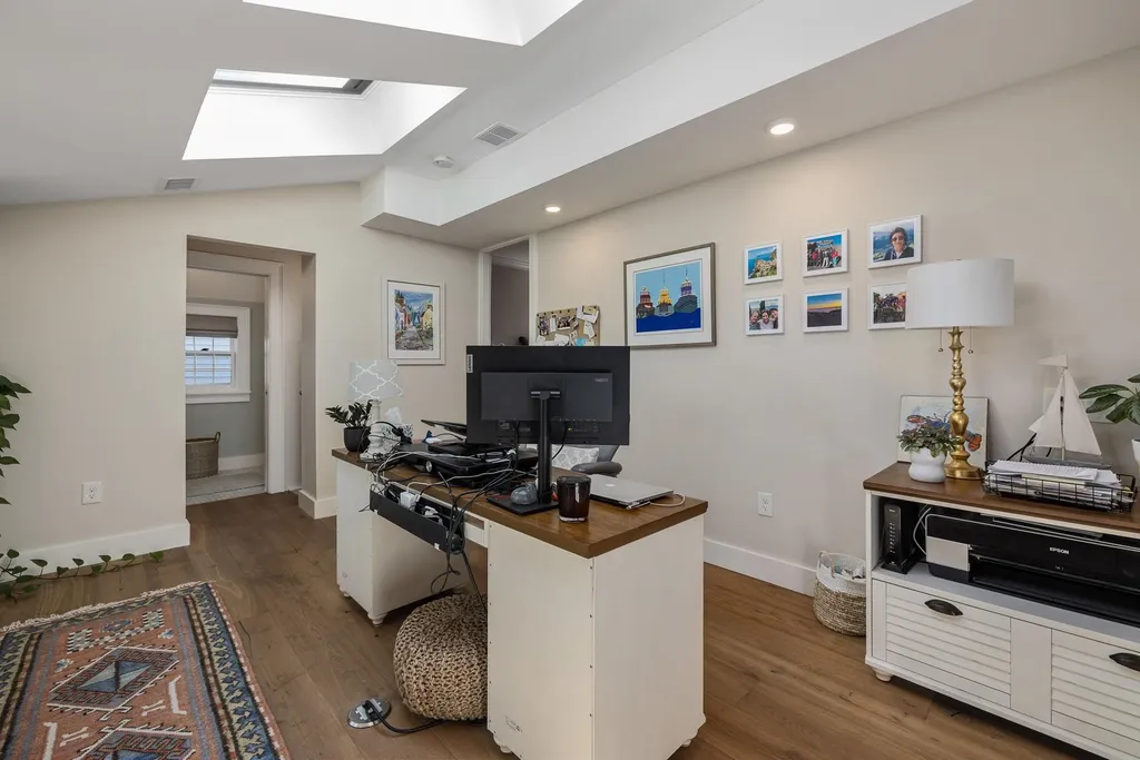 28 Dennett Street Portsmouth NH 03801