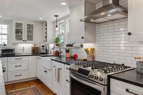 28 Dennett Street Portsmouth NH 03801