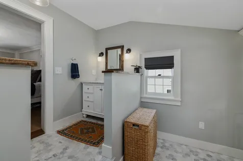 28 Dennett Street Portsmouth NH 03801