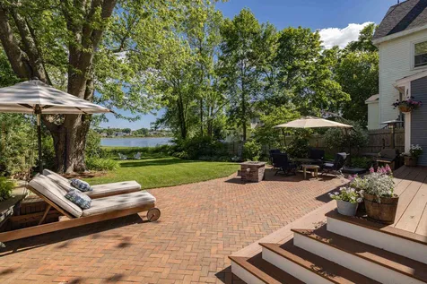 28 Dennett Street Portsmouth NH 03801