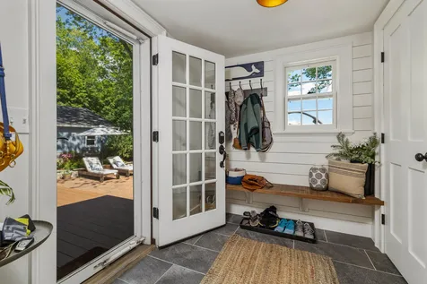 28 Dennett Street Portsmouth NH 03801