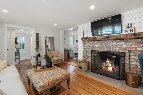 28 Dennett Street Portsmouth NH 03801