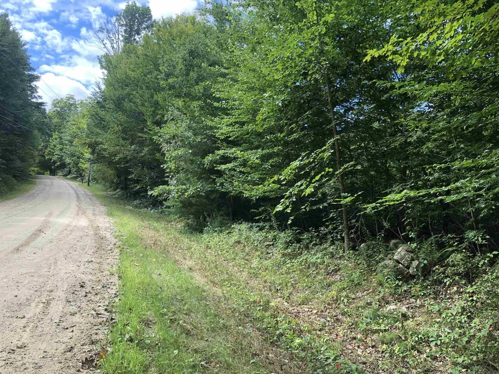 103 Middle Road Deerfield NH 03037