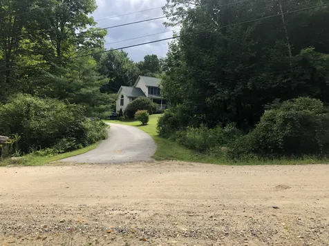 103 Middle Road Deerfield NH 03037