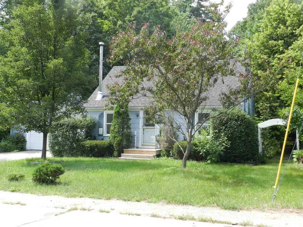 21 Kendall Street Rochester NH 03867