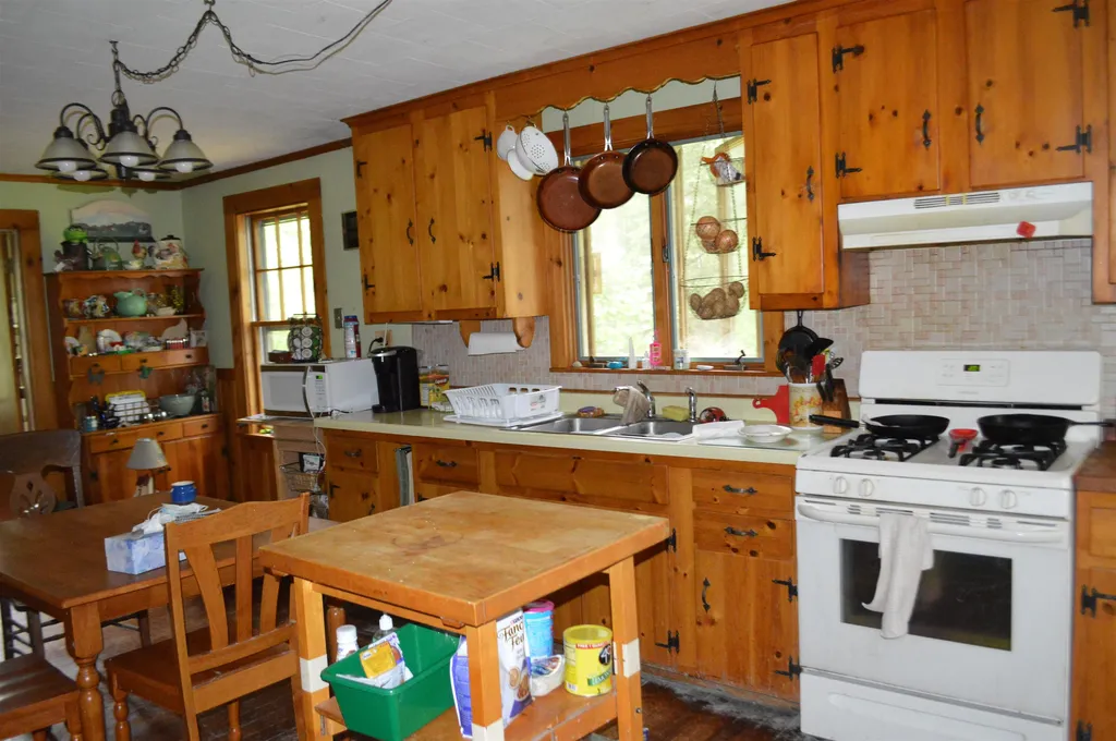 171 Bryant Road Wolfeboro NH 03894