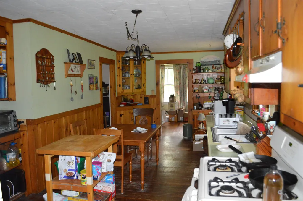 171 Bryant Road Wolfeboro NH 03894