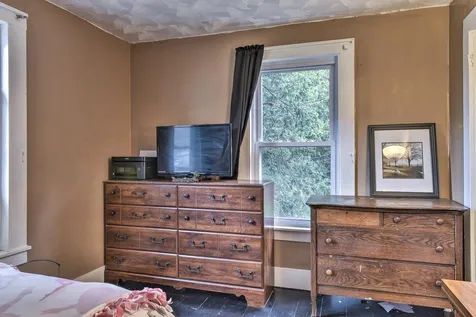 81 Highland Avenue Hinsdale NH 03451