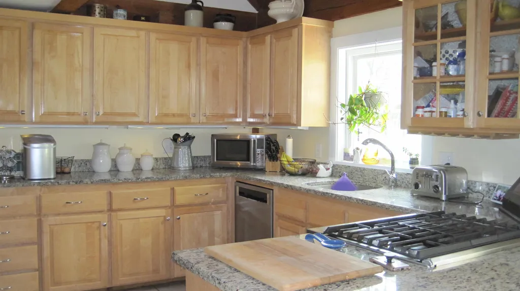 61 Freshet Road Madbury NH 03823