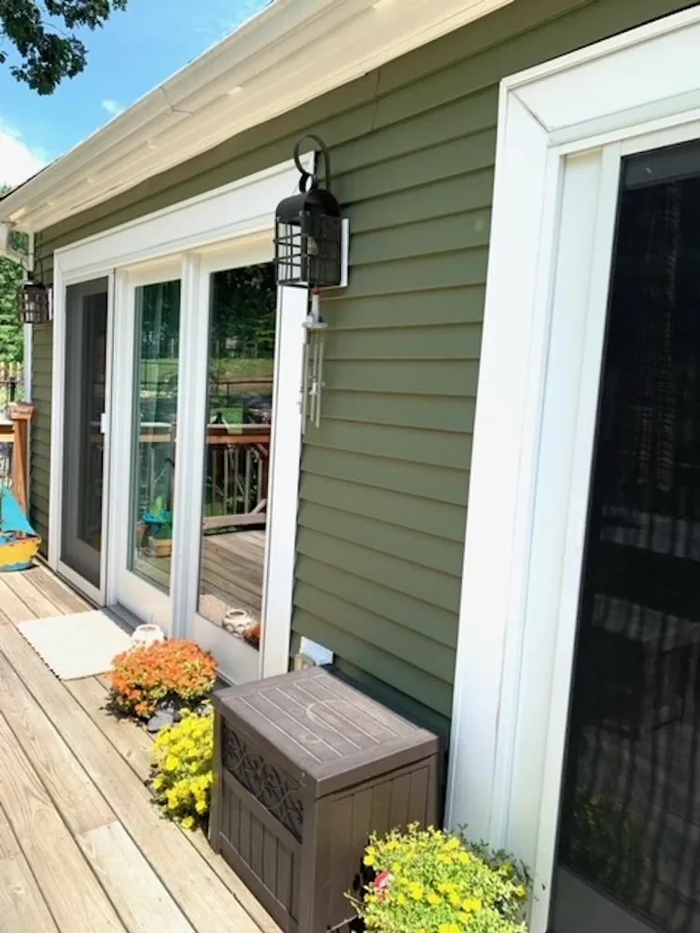 61 Freshet Road Madbury NH 03823