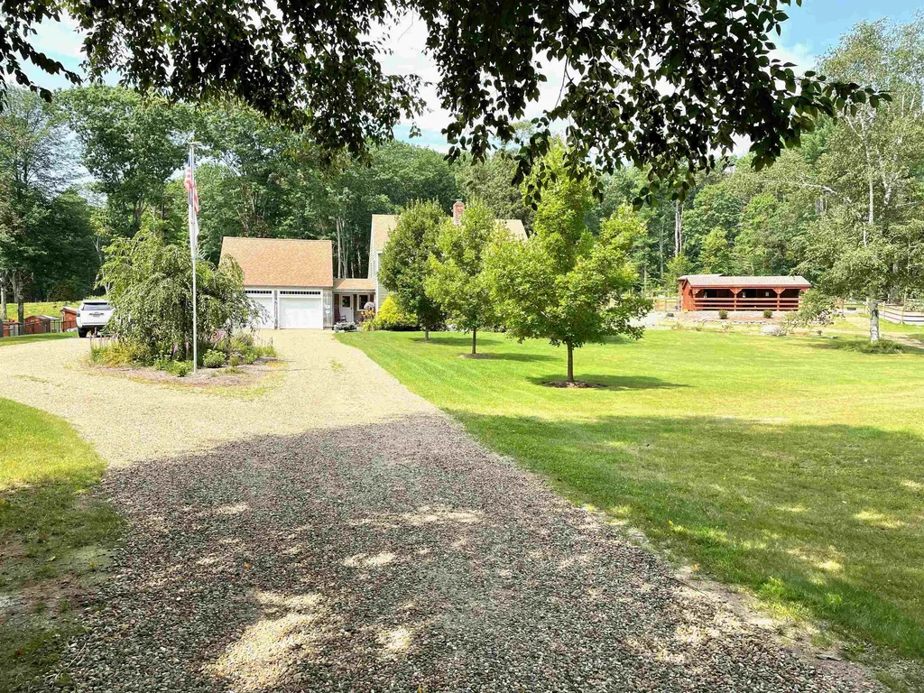 61 Freshet Road Madbury NH 03823