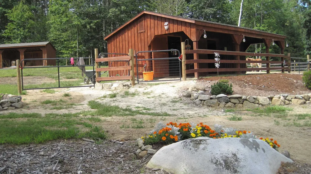 61 Freshet Road Madbury NH 03823