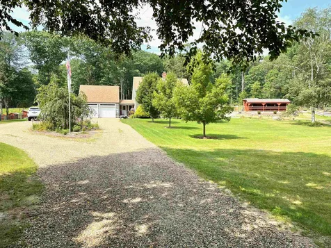 61 Freshet Road Madbury NH 03823