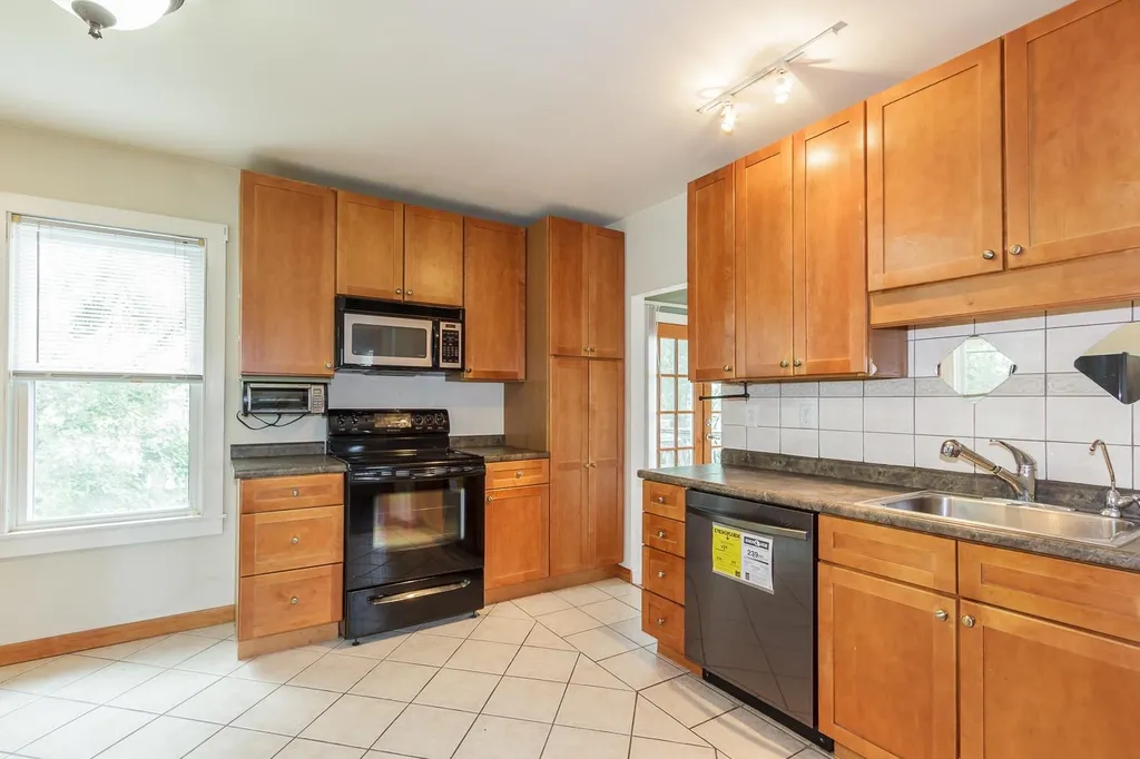 15-17 National Street Nashua NH 03060