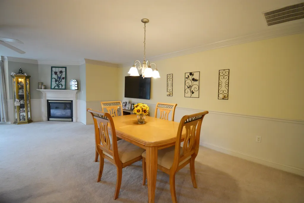 1 Sterling Hill Lane Exeter NH 03833