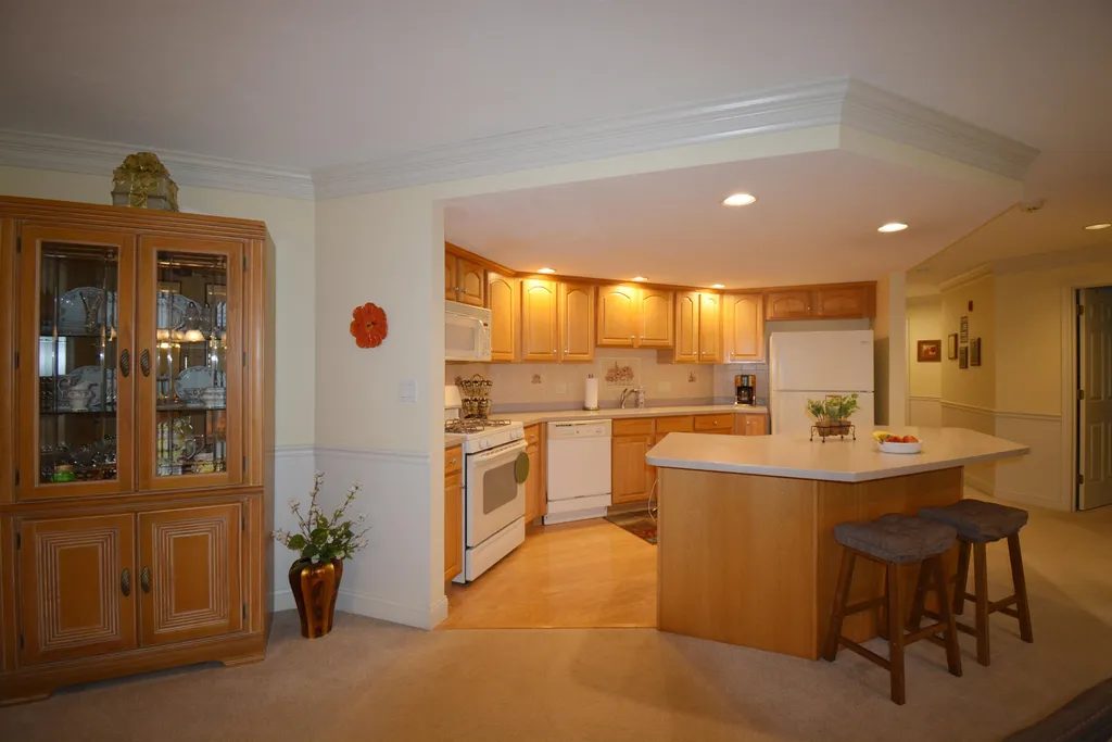 1 Sterling Hill Lane Exeter NH 03833