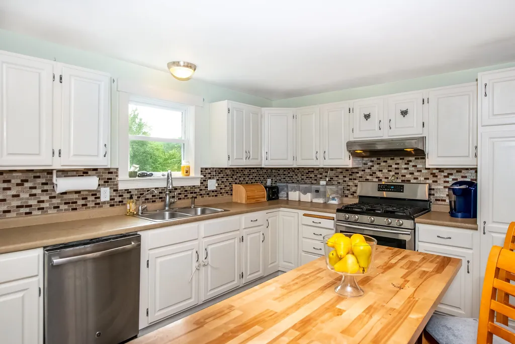 10 Kelley Road Madbury NH 03823