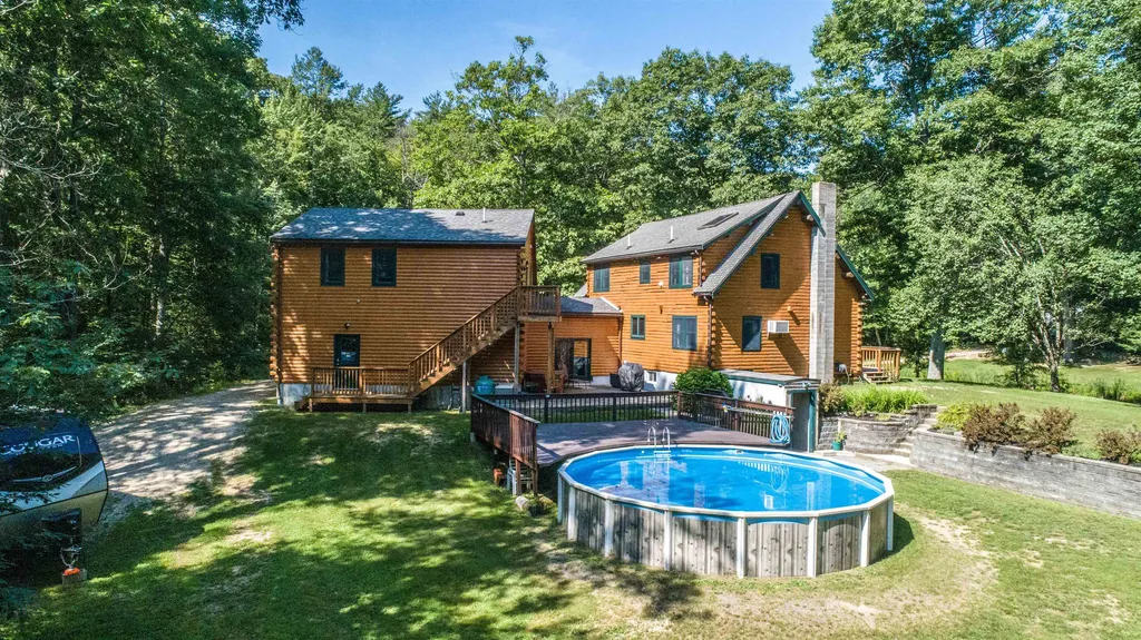 26 Tippy Lane Eliot ME 03903