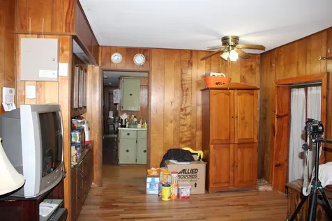 1735 Cross Road Strafford VT 05072