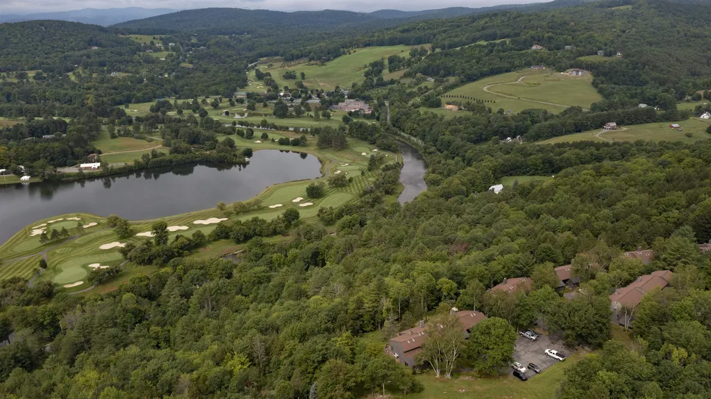 388 Alden Partridge Road Hartford VT 05059