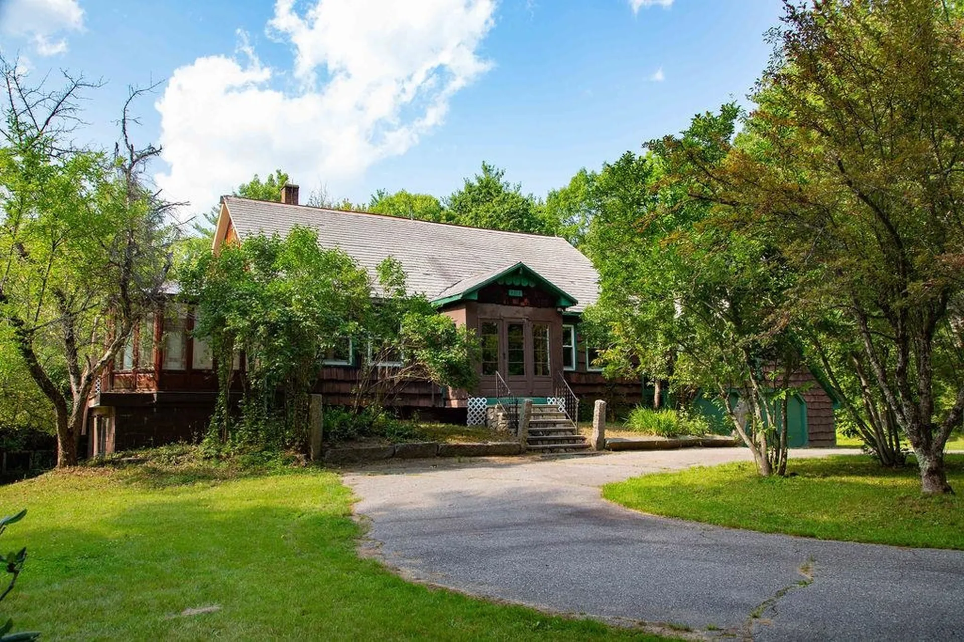 12 Sampson Road Rochester NH 03867
