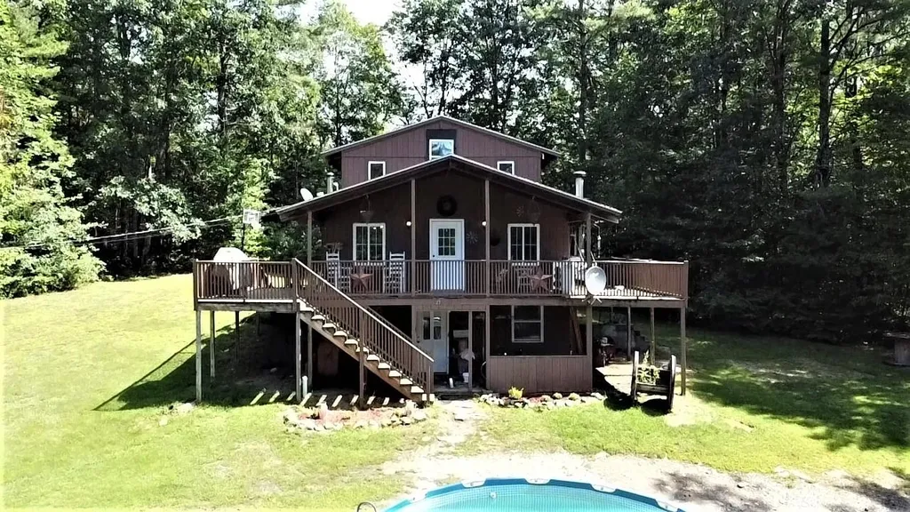 27 Windsor Lane Haverhill NH 03785