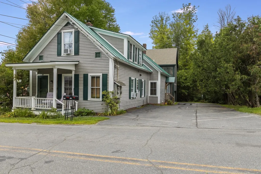 68 Pleasant Street Woodstock VT 05091