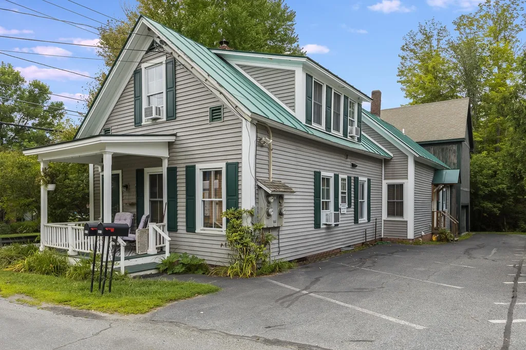 68 Pleasant Street Woodstock VT 05091