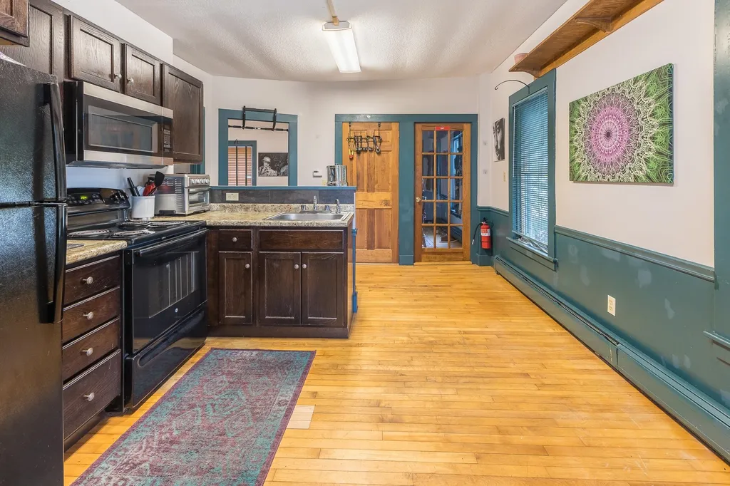 68 Pleasant Street Woodstock VT 05091
