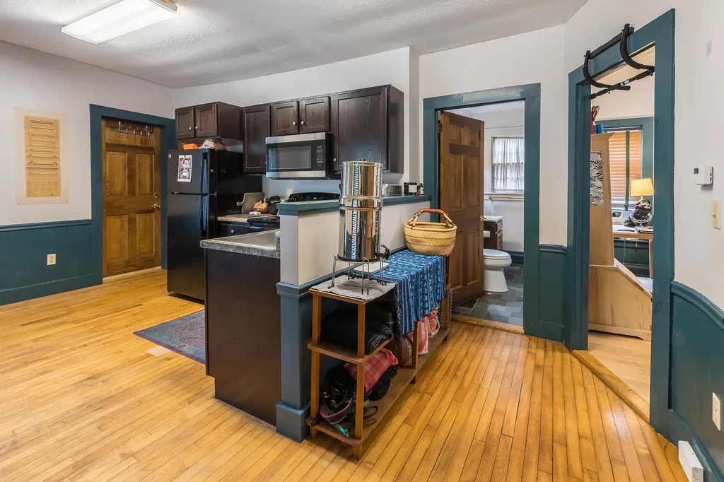 68 Pleasant Street Woodstock VT 05091