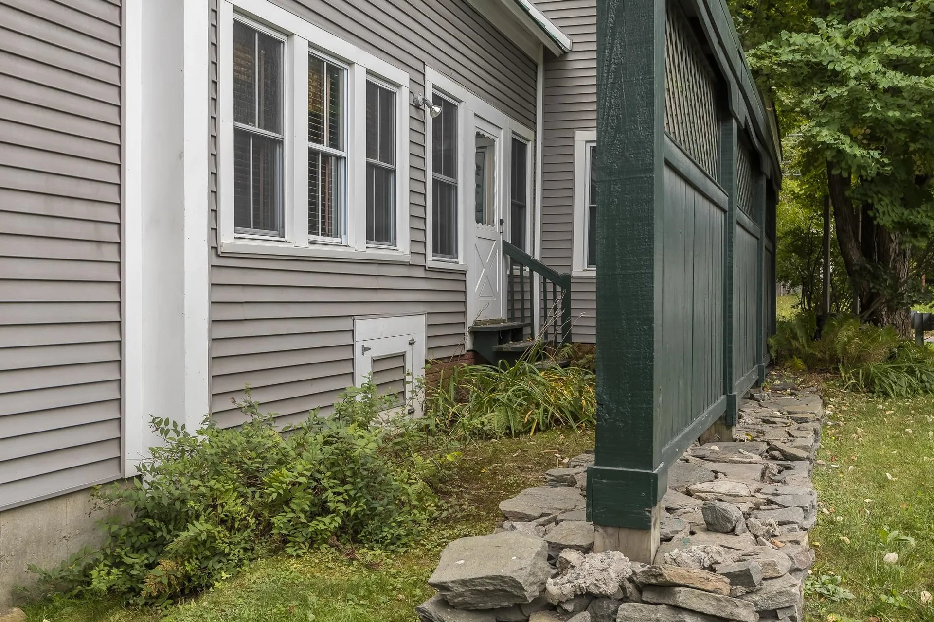 68 Pleasant Street Woodstock VT 05091