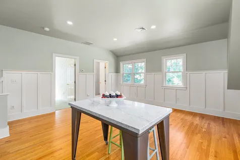 27 Country Farm Road Stratham NH 03885