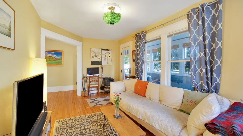 390 Saint Paul Street Burlington VT 05401